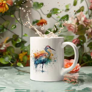 Caneca De Café Grua colorida que se encontra na água