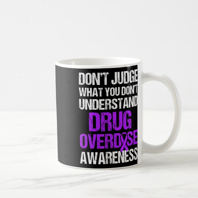 Caneca De Café Guerreiro Sobrevivente Consciente de Overdose de D (Direita)