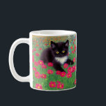 Caneca De Café Gustav Klimt Tuxedo Cat<br><div class="desc">Coffee Mug com um gato gustav Klimt tuxedo! Este adorável gatinho preto e branco se senta num campo de flores vermelhas,  azuis,  brancas e laranja. Um presente incrível para amantes de gatos e entusiastas de arte austríacos!</div>