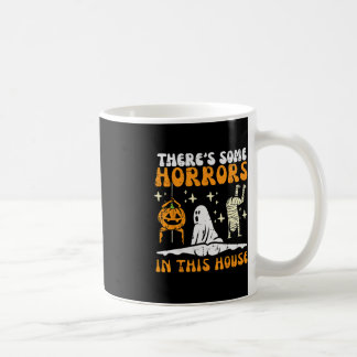 Caneca De Café Há alguns horrores neste Dia de as Bruxas engraçad