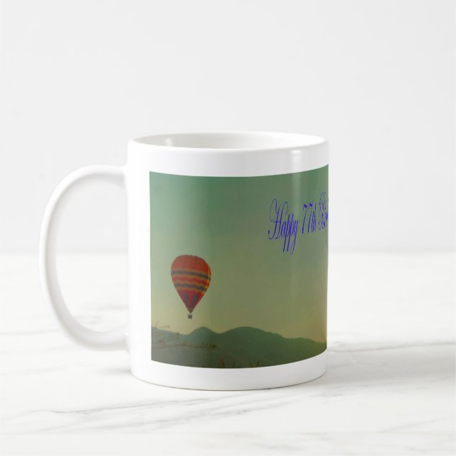 Caneca De Café Happy 77th Birthday Hot Air Balloon (Esquerda)