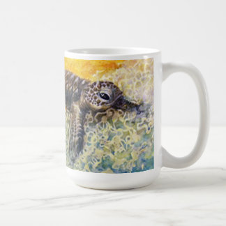 Caneca De Café Hatchling da tartaruga de mar que incorpora o surf