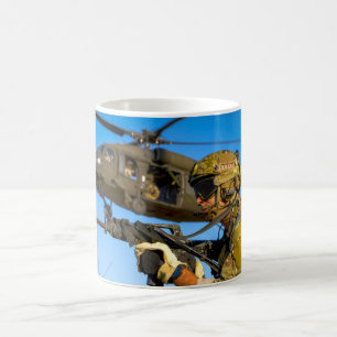CANECA DE CAFÉ HAWK PRETO MH-60M