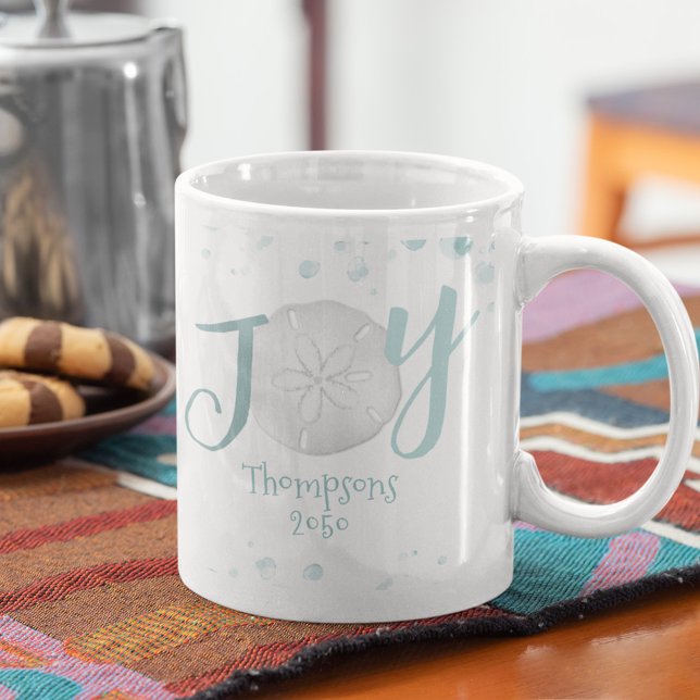 Caneca De Café Holiday Joy Typografia Beach Sand Dollar Turquoise (Whimsical Joy typography customized mug)
