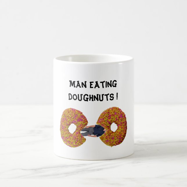 Caneca de Café Homem Comendo Donuts (Centro)
