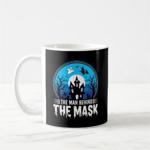 Caneca De Café Homem do Dia das Bruxas por trás da Casa Assombrad