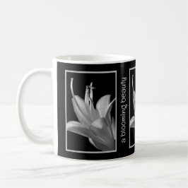 Caneca De Café Hosta Flor Elegante Personalizado Preto e Branco
