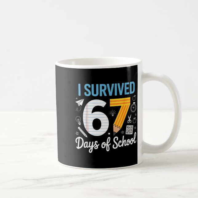 Caneca De Café I Survived 67 Days Of School Funny Meme Teacher St (Direita)