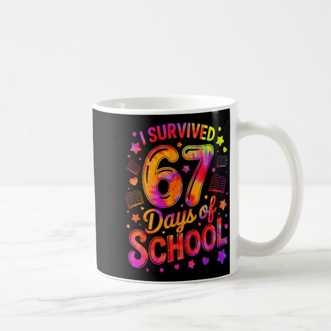 Caneca De Café I Survived 67 Days Of School Funny Meme Teacher St (Direita)