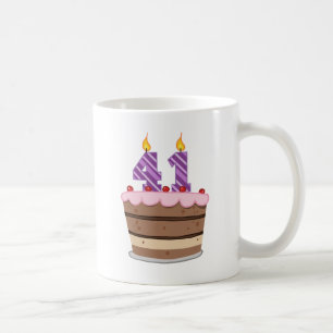 Caneca De Café Idade 41 no bolo de aniversário