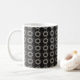 Caneca De Café Ilustração Intrata Floral a Preto e Branco