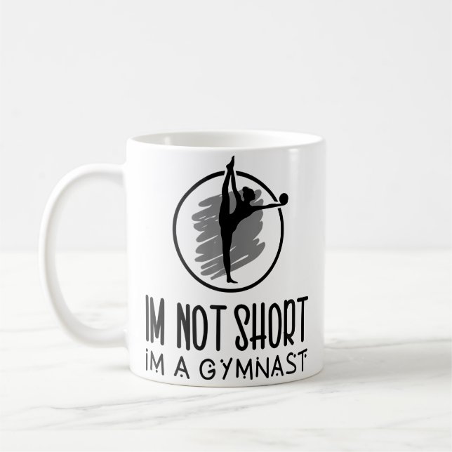 Caneca De Café Im Not Short Im A Gymnast Cheerleading (Esquerda)