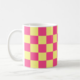 Caneca De Café Impressão Xadrez Rosa e Amarelo