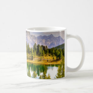 Caneca De Café Impressionante Vista Censal das Montanhas Dolomite