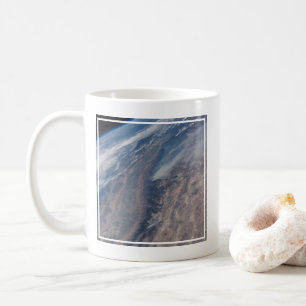 Caneca De Café Incêndio No Parque Nacional De Yosemite E Na Flore
