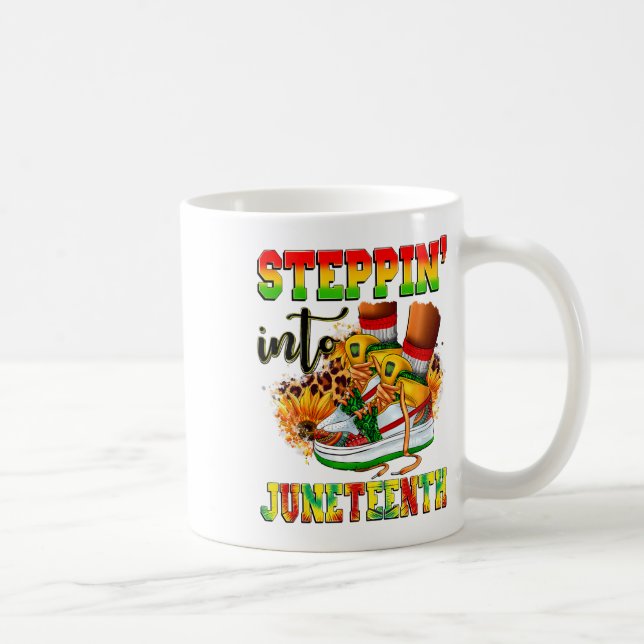 Caneca De Café Indo Para A Décima Sétima Mulher Negra Afro (Direita)