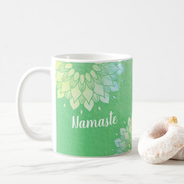 Caneca De Café Instrutor de Meditação Yoga Green Gold Foil Mandal (Com Donut)