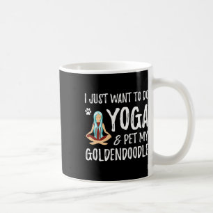 Caneca De Café Ioga e Goldendoodle para Mãe de Cachorro Engraçada