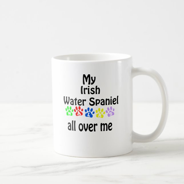 Caneca De Café Irish Water Spaniel Walks Design (Direita)
