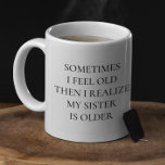 Caneca De Café Irmã Mais Velha Engraçada Dizendo Presente<br><div class="desc">Este design pode ser personalizado na área fornecida pela alteração da foto e/ou do texto. Ou pode ser personalizado clicando em Personalizar este Modelo e, em seguida, escolhendo o clique para personalizar mais a opção e excluir ou alterar a cor do plano de fundo, adicionar texto, alterar a cor ou...</div>