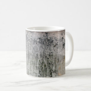 Caneca De Café Janela branca velha na noite