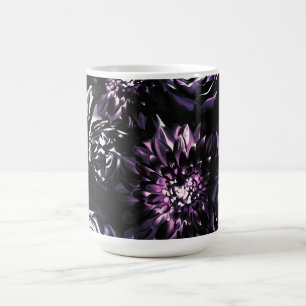 Caneca De Café Jardim Escuro Encantando Flores de Glamour Roxo