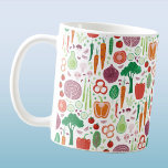 Caneca De Café Jardim Vegetal<br><div class="desc">Um padrão de arte vegetal divertido. Perfeito para cozinheiro,  nutricionista,  jardineiro ou agricultor. Ideal para a sua cozinha,  restaurante,  café,  restauração ou comida. Arte original de Nic Squirrell.</div>