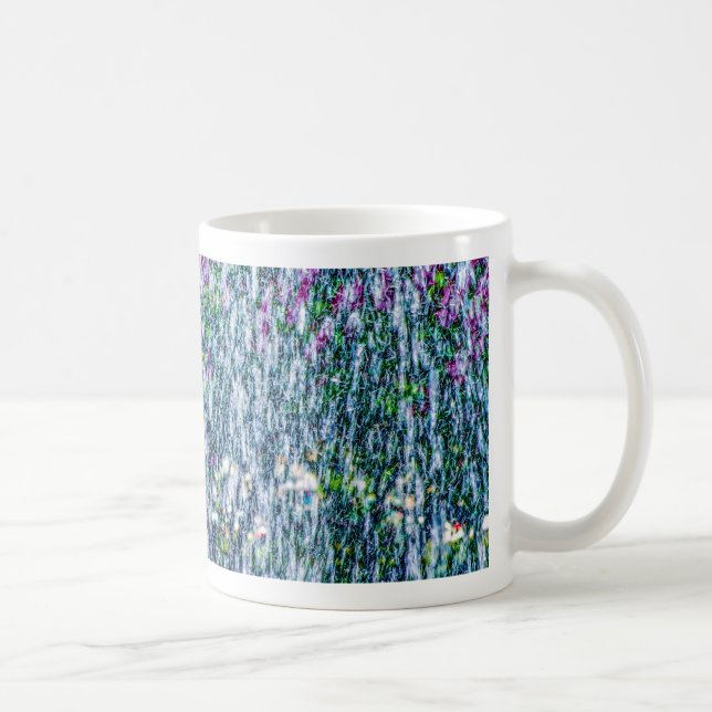 Caneca De Café Jatos de fonte e flores de lilás (Direita)