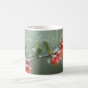 Caneca De Café Jesus Vive Flores de Primavera Bíblia Versa Páscoa