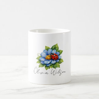 Caneca De Café Joaninha Feliz em uma Flor Azul em Flor
