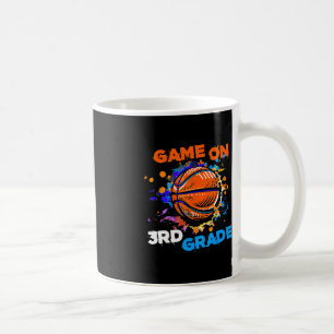 Caneca De Café Jogo De Basquete No 3º Ano Da rua Do Tea Escolar