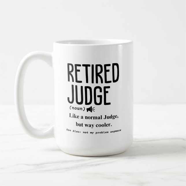 Caneca De Café Juíza aposentada (Esquerda)