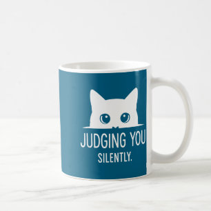 Caneca De Café Julgando Você Silenciosamente - Gato Engraçado
