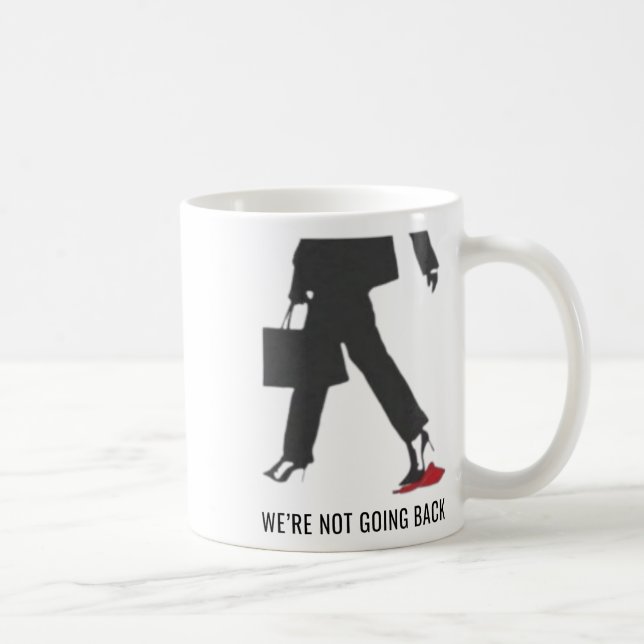 Caneca De Café Kamala Harris Heels Passando Na Eleição Red Mega H (Direita)
