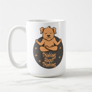 Caneca De Café Kawaii, cão marrom praticar yoga poses e pensar