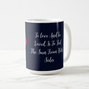 Caneca De Café Lábios Vermelhos Mordendo uma Corrente Dourada Est