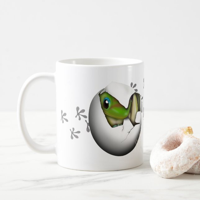 Caneca De Café Lagartixa bebê no ovo  (Com Donut)