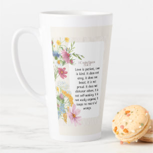 Caneca De Café Latte 1 Coríntios 13:4-5 Design Aquarela Suave