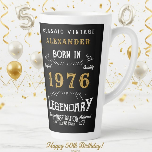 Caneca De Café Latte 50th Birthday 1976 Legendary Retro (1976 latte mug on a white and gold background)