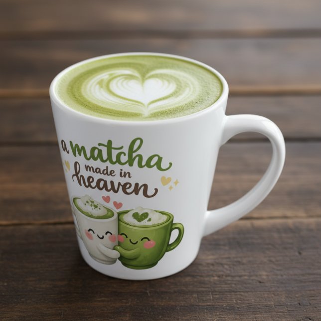 Caneca De Café Latte A Matcha Made in Heaven Cute Funny Pun (A Matcha Made in Heaven Cute Funny Pun Latte Small Mug by Ricaso.  A sweet gift idea for a loved one)