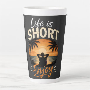 Caneca De Café Latte A Vida é Curta, Aproveite