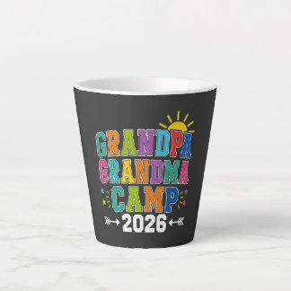 Caneca De Café Latte Acampamento do Vovô e da Vovó 2026