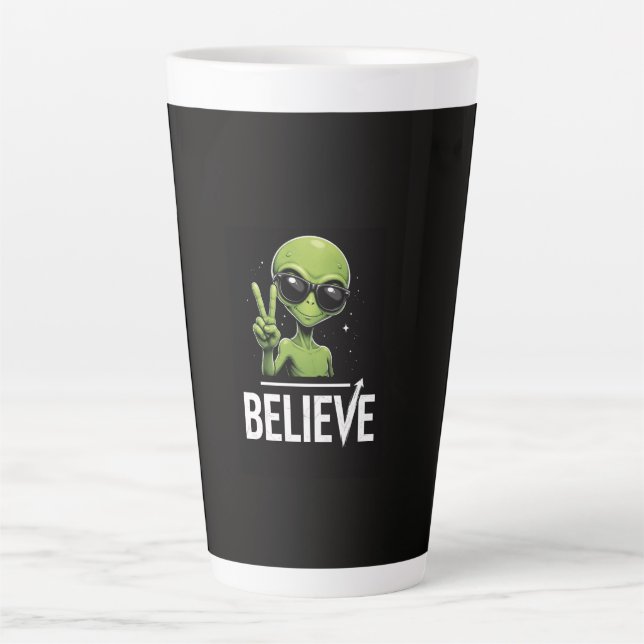Caneca De Café Latte Acredite em nós (Frente)