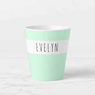 Caneca De Café Latte Adicione seu Nome Fonte Skinny Tipografia Verde Me