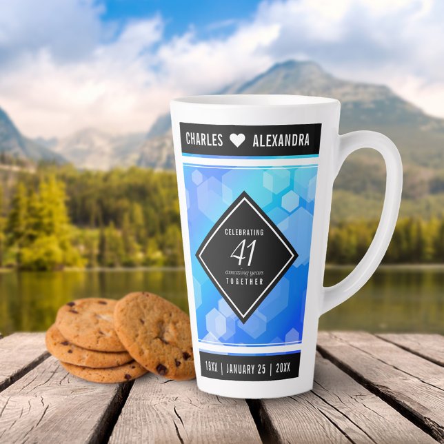 Caneca De Café Latte Aniversário de Casamento de Topaz Azul Elegante 41 (Elegant 41st Blue Topaz Wedding Anniversary Tall Latte Mug Cover Photo.)