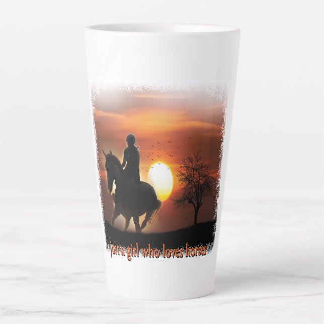 Caneca De Café Latte apenas uma garota que ama cavalos (Frente)