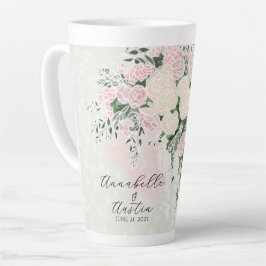 Caneca De Café Latte Arco de Rosa e Ramalhete de Wisteria de Rosa Alta