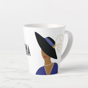 Caneca De Café Latte Art Deco 1930s: Mulher do chapéu de moda em chapéu