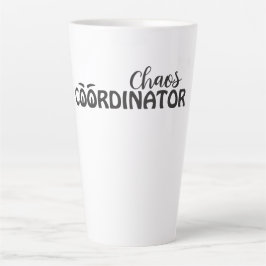 Caneca De Café Latte Arte de Tipografia Divertida Coordenadora de Caos
