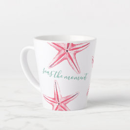 Caneca De Café Latte Arte em Aquarela da Estrela-do-Mar Rosa Costeira
